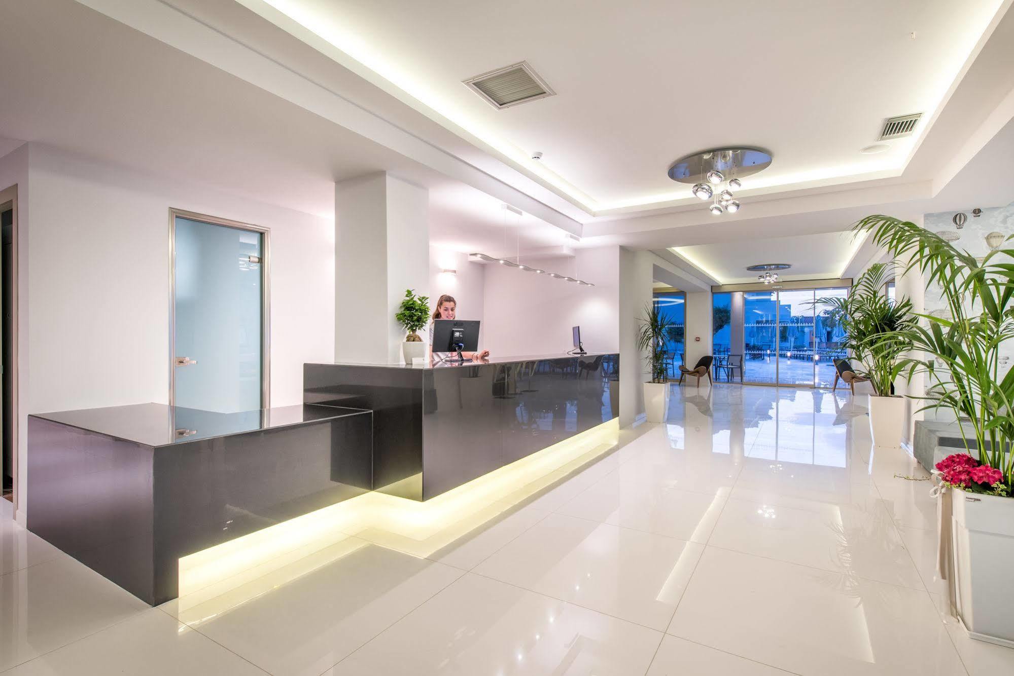 Azure Resort & Spa Tsilivi  Exterior photo