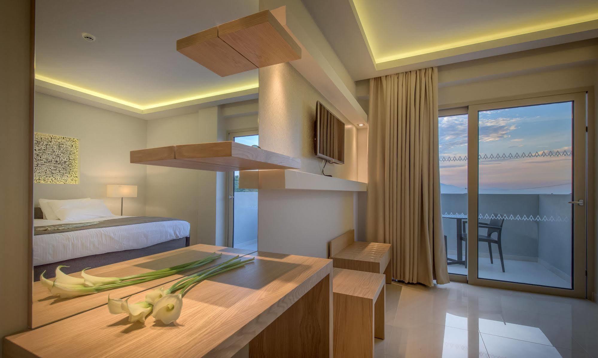 Azure Resort & Spa Tsilivi  Exterior photo